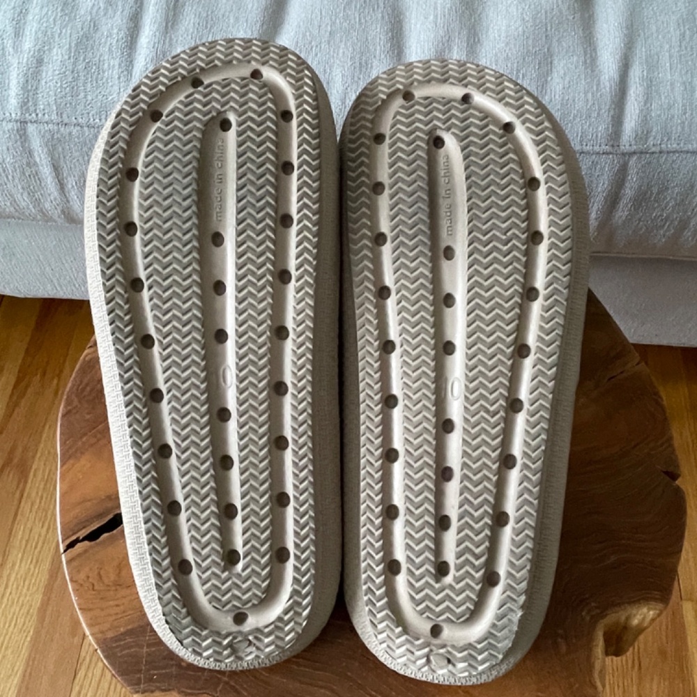 J-Slides So Cool Slides Socool Size 10 Tan Beige - image 7